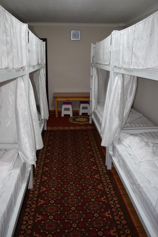 Camel Track Guesthouse And Tour Operator Llc Ulaanbaatar Room photo