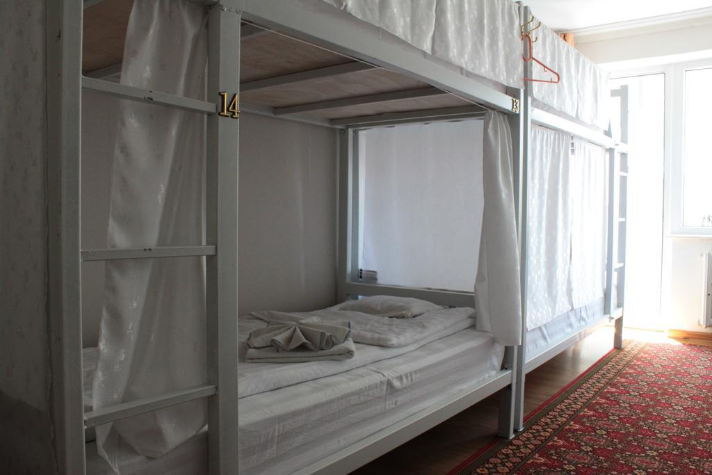 Camel Track Guesthouse And Tour Operator Llc Ulaanbaatar Room photo